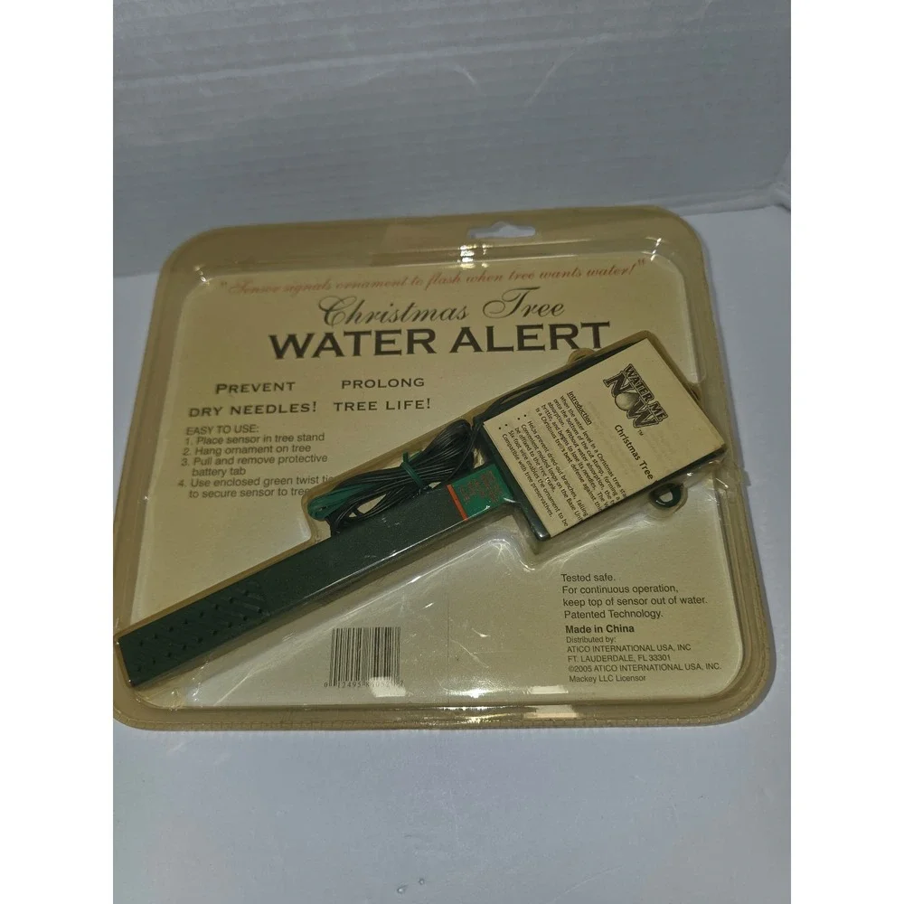 Vintage Christmas Tree‎ Water Alert Snowman ornament designed to flash